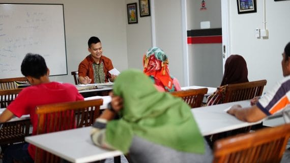 0816 968 372 – 5 Tips Memilih Tempat Kursus Bahasa Inggris